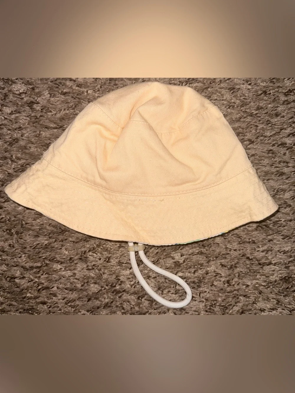 SHEIN Yellow & White Kids Dinosaur Print Reversible Bucket Hats